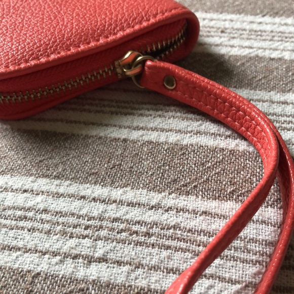 DONATED Coral Wallet - Picture 3 of 6